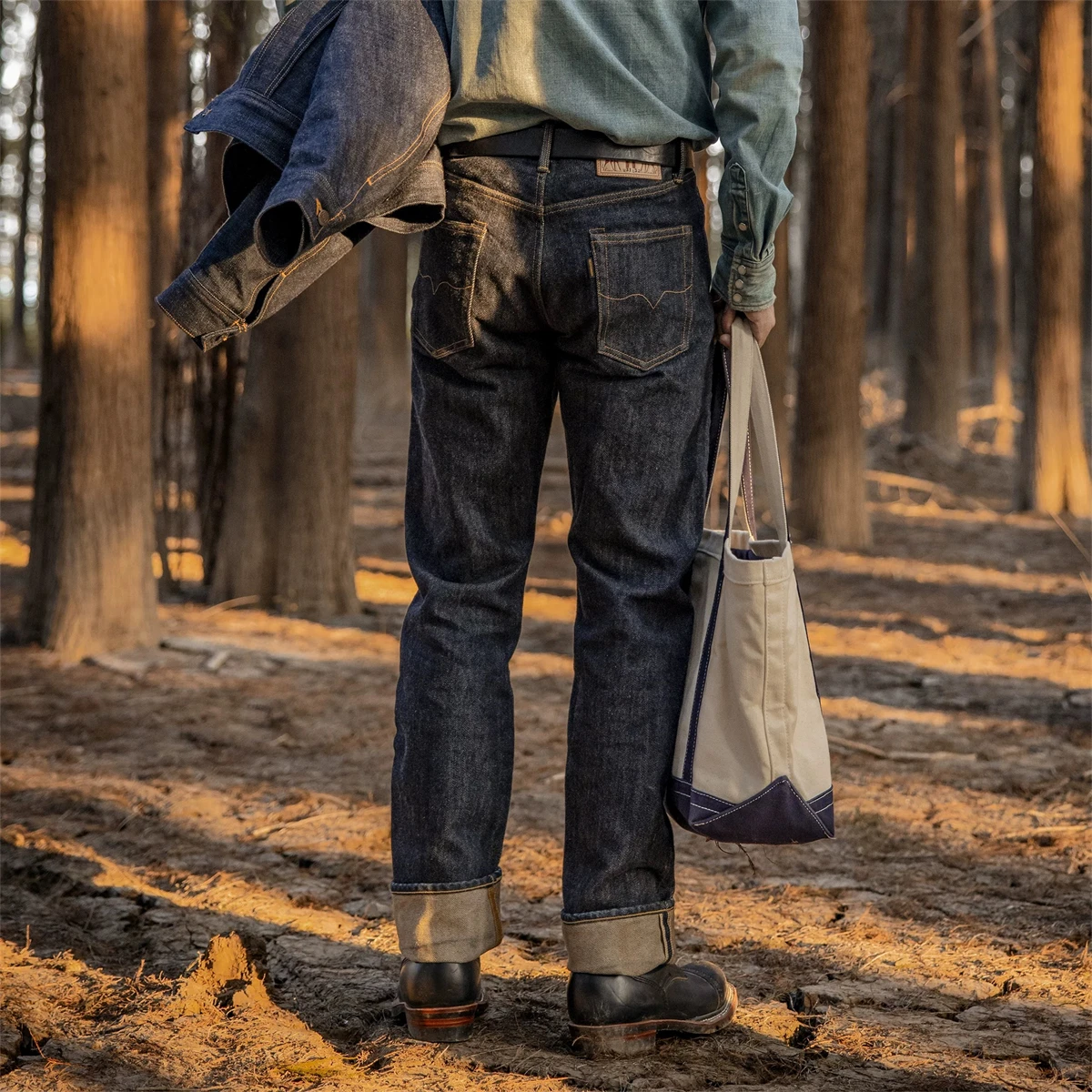 Red Tornado NOIR 21oz Selvedge - Levis Jeans 501 reseña y precio